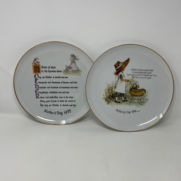 Vintage 1974/1975 Holly Hobbie Mother’s Day collector's plates - Picture 1 of 14